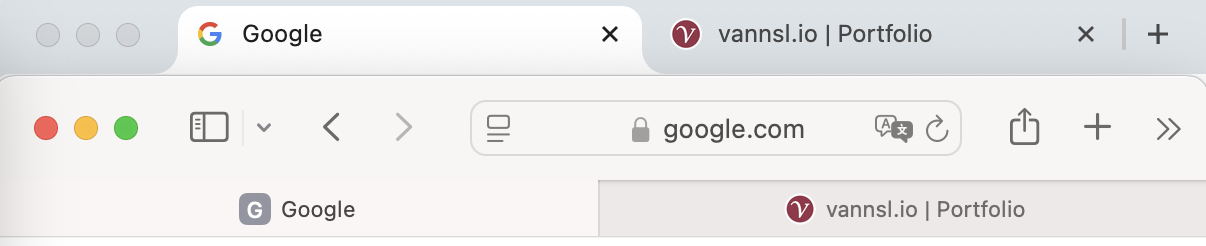 Google's and Vannsl.io's Favicons in a Chrome and Safari browser